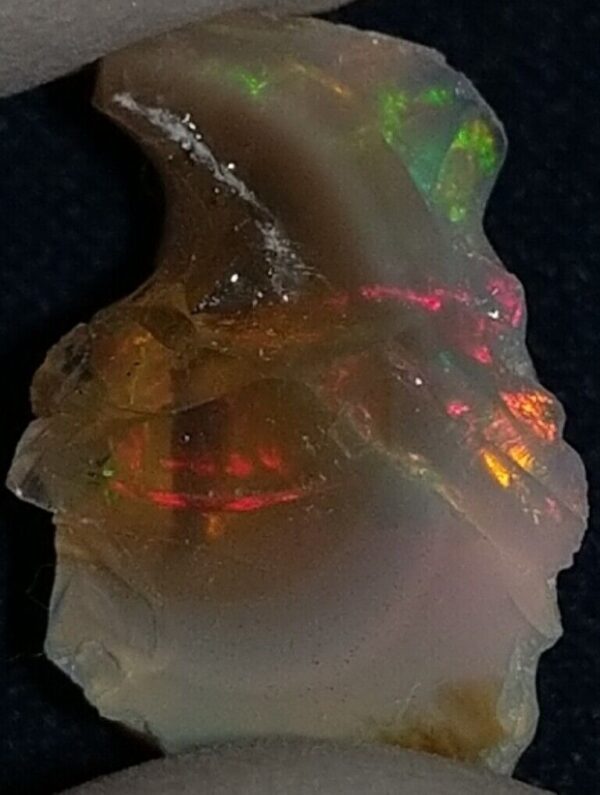 6.5 Carat Beautiful Ethiopian Wello (Welo) Opal Rough #WR2110706041 - Image 4