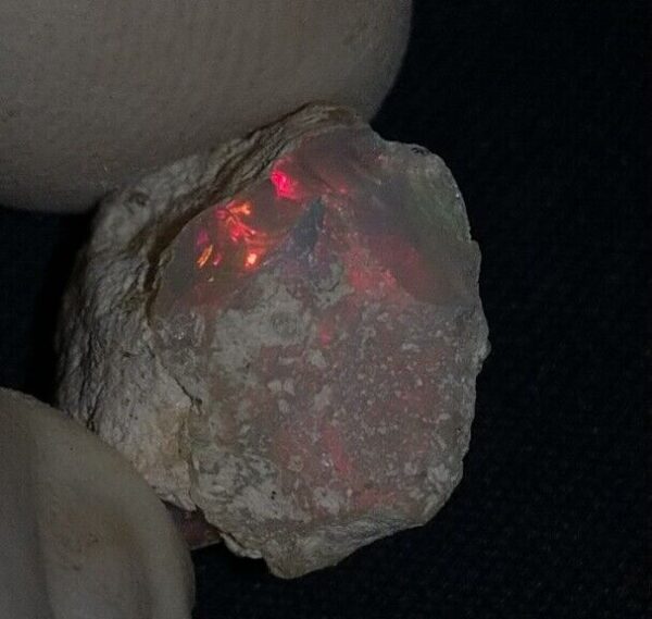 7 Carat Beautiful Ethiopian Wello (Welo) Opal Rough #WR2090706046 - Image 4